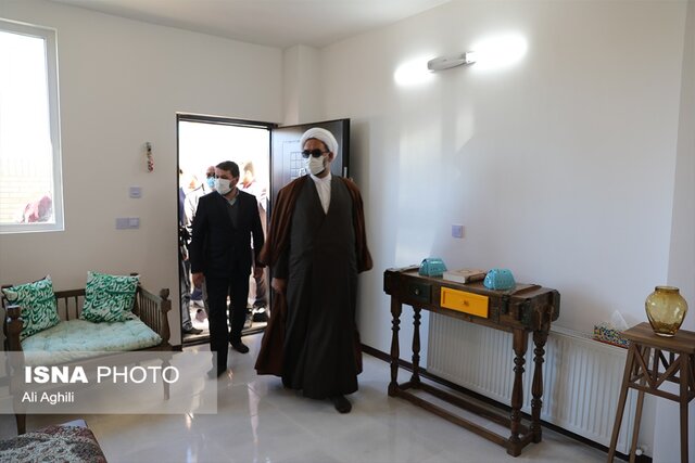 افتتاح طرحهای دهه فجر مهریز