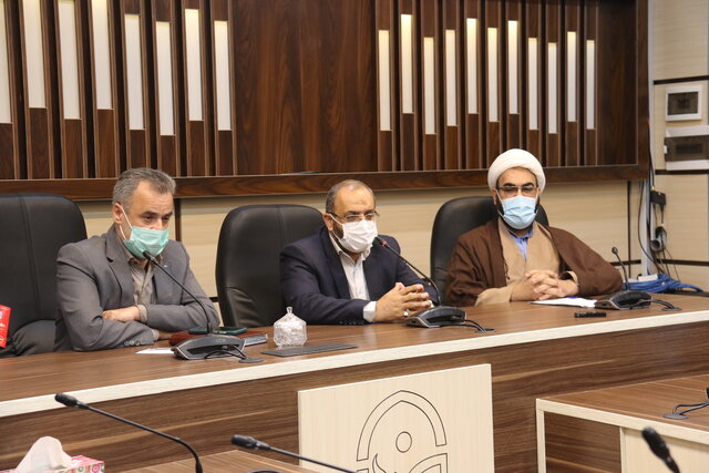 مرکز نیکوکاری دانشگاه فرهنگیان یزد رسما آغاز به کار کرد