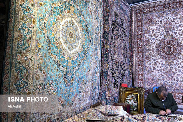 پانزدهمین نمایشگاه تخصصی فرش دستباف یزد