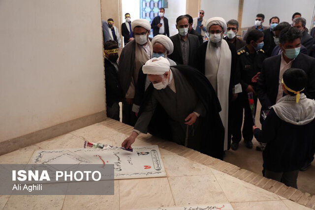 طرحهای مسکن روستایی بنیاد مسکن استان یزد اقتتاح و کلنگ زنی شد