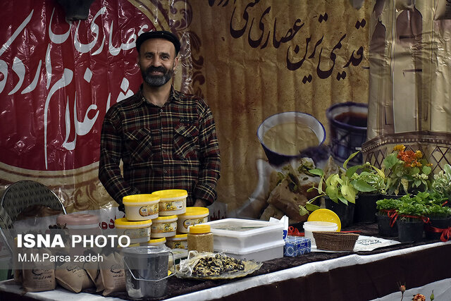 جشنواره ای شیرین در پایتخت فرآورده‌های کنجدی ایران 