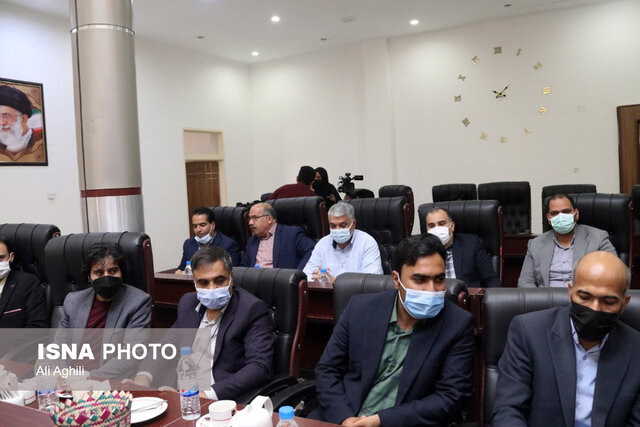 بافق، شهر ملی دست بافتههای حصیری شد