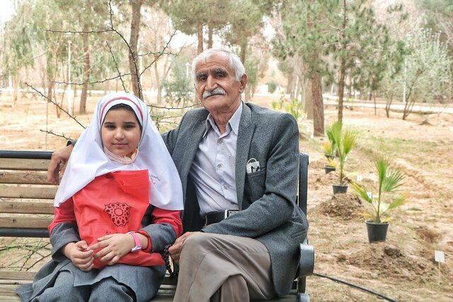 جشن درخت دوستی در یزد برگزار شد