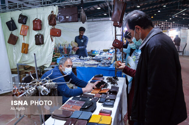 نمایشگاه فروش عیدانه در یزد