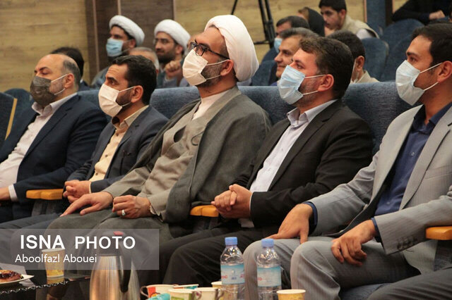 نخبگان مهریز تجلیل شدند