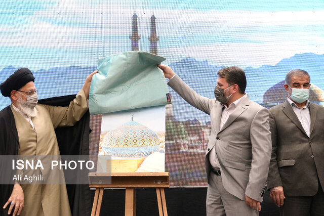 تلاش برای تحقق شعارهای سال یک وظیفه شرعی و قانونی است