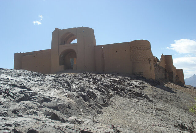 سیر تحول و دورههای معماری در باغشهر تاریخی استان یزد