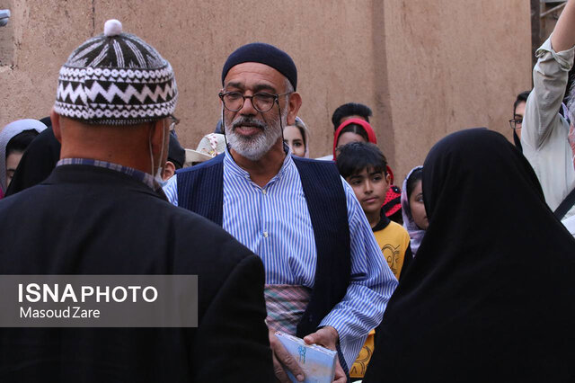 حکایت یزد و یزدیها از زبان اوستا رضا چرخی