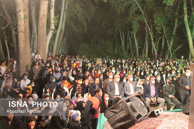برگزاری جشن روز مهریز در باغشهر تاریخی یزد 