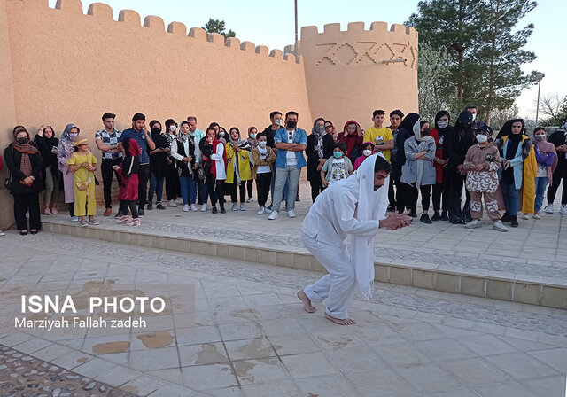 تئاتر زبان گویای موضوعات اجتماعی و دغدغههای فرهنگی است