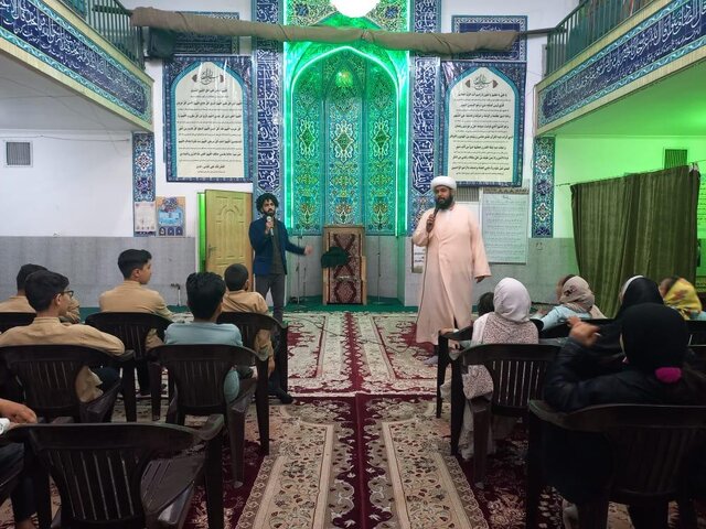 حضور پررنگ کودکان یزدی در مساجد با اجرای طرح کودک فیروزه‌ای