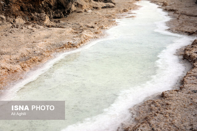 جاذبه‌ای ناشناخته با چشم‌انداز دریاچه ارومیه در دل کویر اردکان