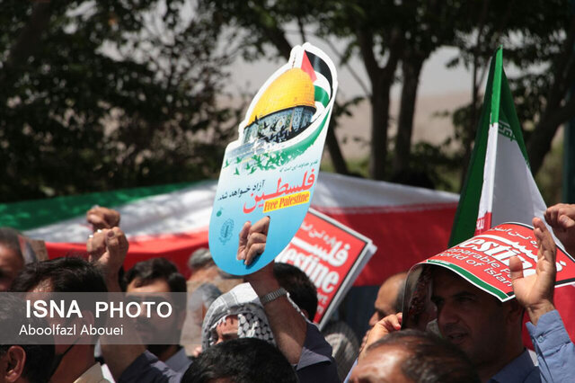 راهپیمایی مردم ولایت مدار مهریز در روز جهانی قدس