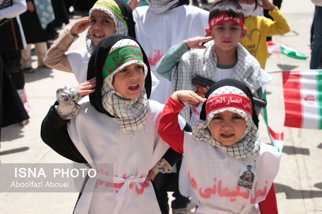 راهپیمایی مردم ولایت مدار مهریز در روز جهانی قدس