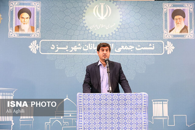 پاکبانی شرط رستگاری همه انسانهاست/مشکلات صنفی و رفاهی پاکبانان پیگیری شود