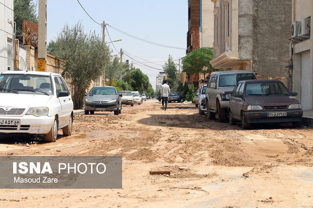 بر جای مانده از سیلاب در یزد