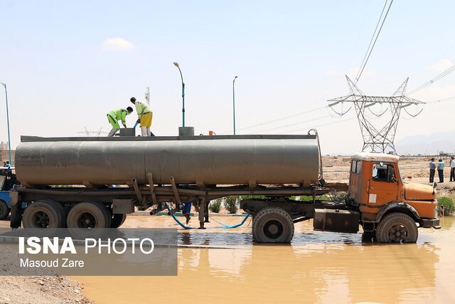 بر جای مانده از سیلاب در یزد