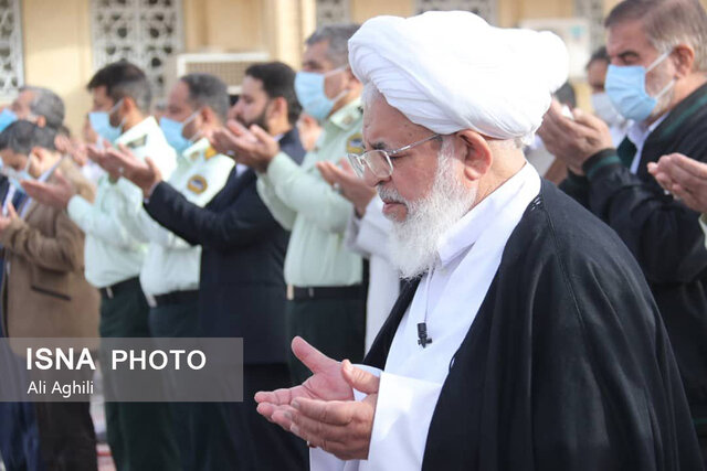 اقامه نماز عید فطر در یزد 