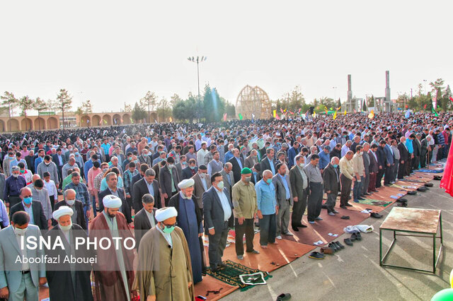 اقامه نماز عید فطر در مهریز