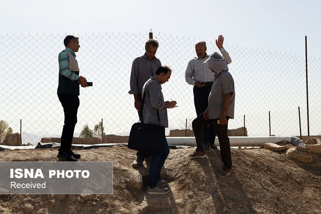 تلاش جهادگران بسیجی برای احیای قنوات خشکیدهی خاتم