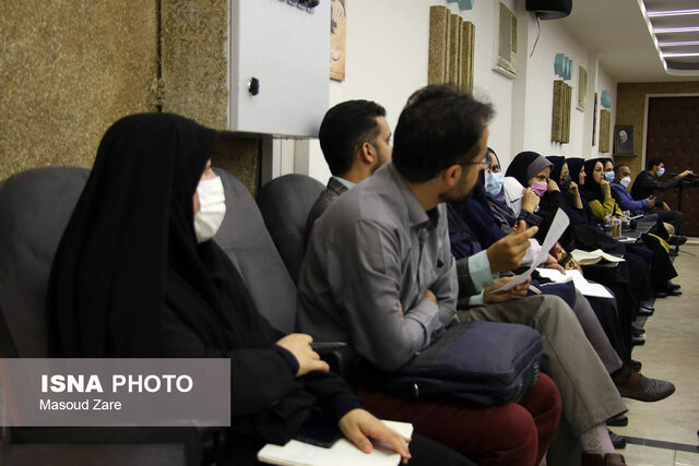 کماثربخشی مشکلی اصلی رسانههای یزد است/بهرهبرداری از تالار مرکزی یزد در پایان امسال