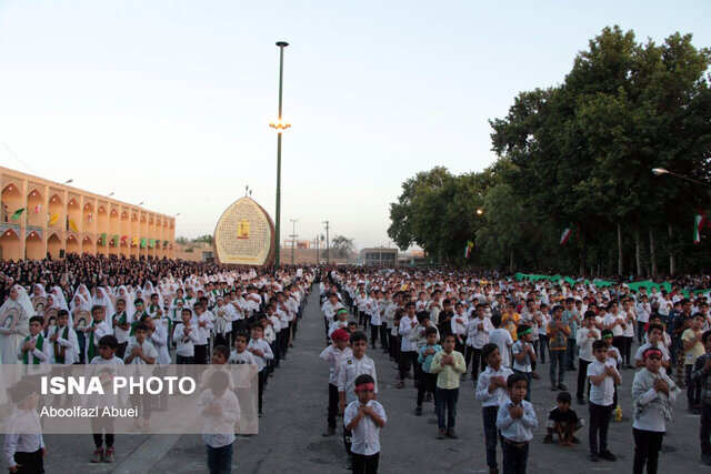 سرود «سلام فرمانده» در مهریز اجرا شد