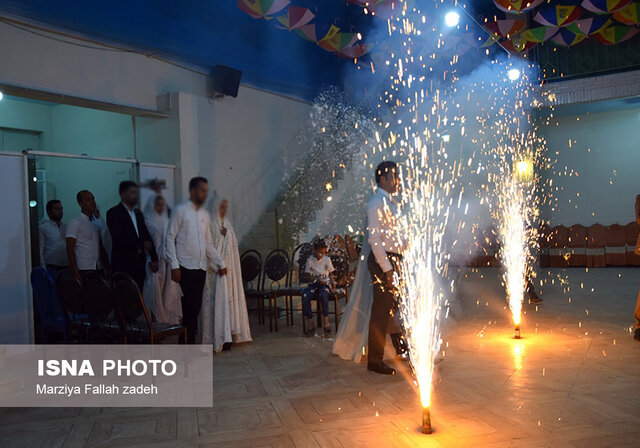 آبشار عاطفه‌های ابرکوه برای ۸ زوج نیازمند 