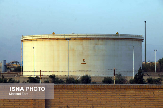 مخازن ذخیره سوخت یزد بمبی ساعتی زیر گوش مردم 