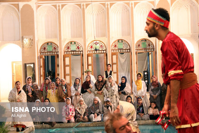 آشنایی با سبک زندگی یزدیها در عاروسی دختر حسن آقا