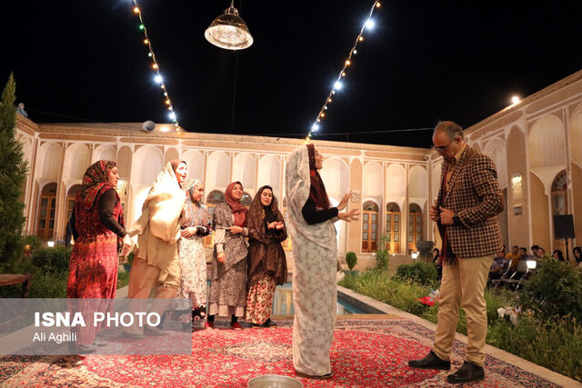 آشنایی با سبک زندگی یزدیها در عاروسی دختر حسن آقا