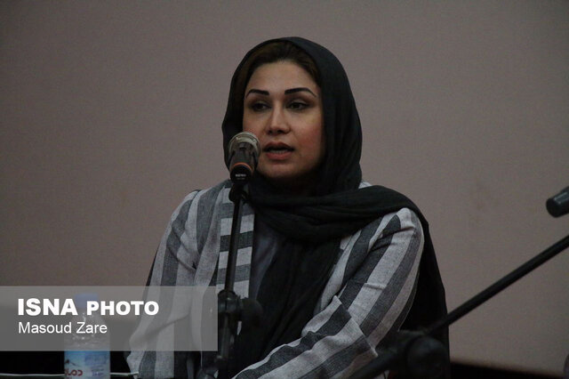 «علفزار» در یزد اکران و نقد شد