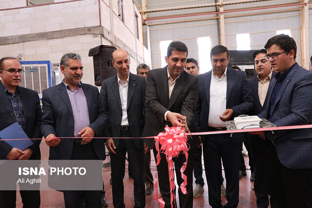 افتتاح یک واحد صنعتی یزد در ارتباط ویدئوکنفرانسی با رئیس جمهور