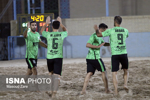 گلساپوش یزد همچنان با اقتدار در صدر جدول گلساپوش یزد همچنان با اقتدار در صدر جدول