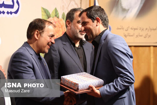 یزد استان نخبهپذیر است/نخبگان باید توانمندسازی و بهره برداری شوند