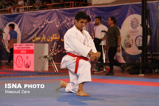 یزد میزبان برترین های کاراته کشور
