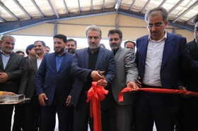 بهره‌برداری از یک واحد تولید کاشی در میبد با حضور وزیر صمت