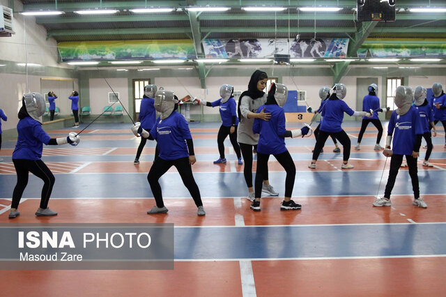 کمپ تمرینی دختران سابریست زیر نظر کاپیتان تیم ملی در یزد