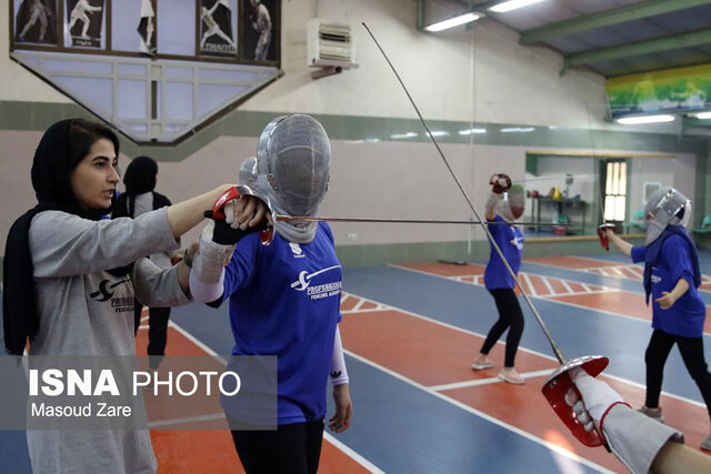 کمپ تمرینی دختران سابریست زیر نظر کاپیتان تیم ملی در یزد
