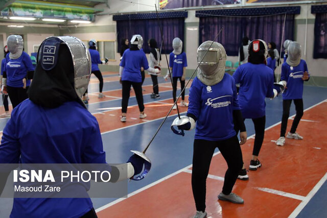 کمپ تمرینی دختران سابریست زیر نظر کاپیتان تیم ملی در یزد