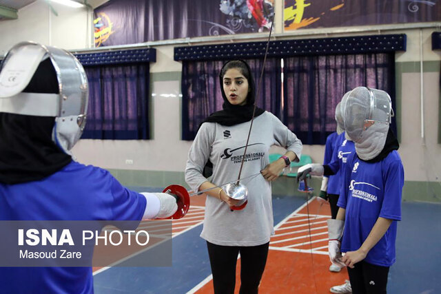 کمپ تمرینی دختران سابریست زیر نظر کاپیتان تیم ملی در یزد