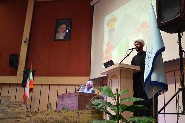 روشنگری اساتید جبهه مقاومت در یزد راجع به صهیونیسمها و حوادث اخیر