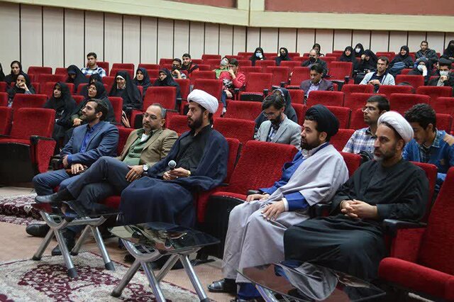 روشنگری اساتید جبهه مقاومت در یزد راجع به صهیونیسمها و حوادث اخیر