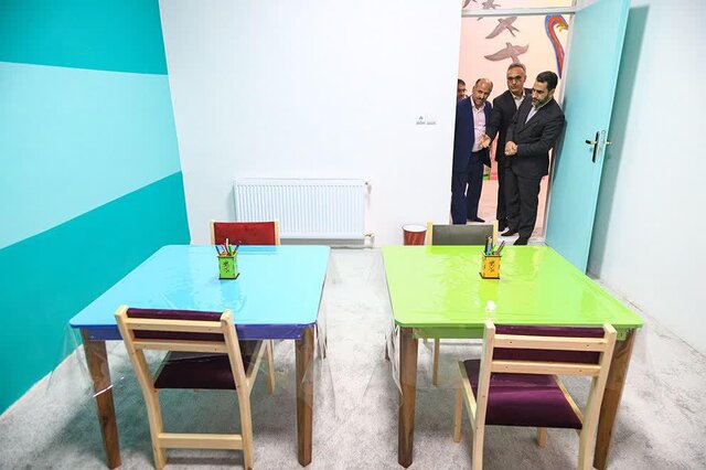 بازگشایی کتابخانه شهدای شاهدیه یزد با ظاهری جدید