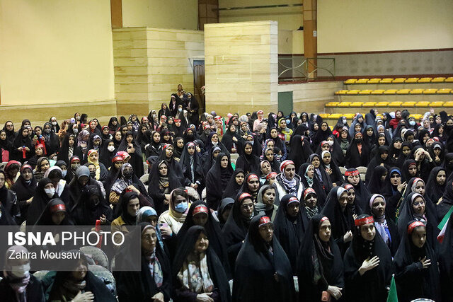 اجتماع دختران حاج قاسم در یزد