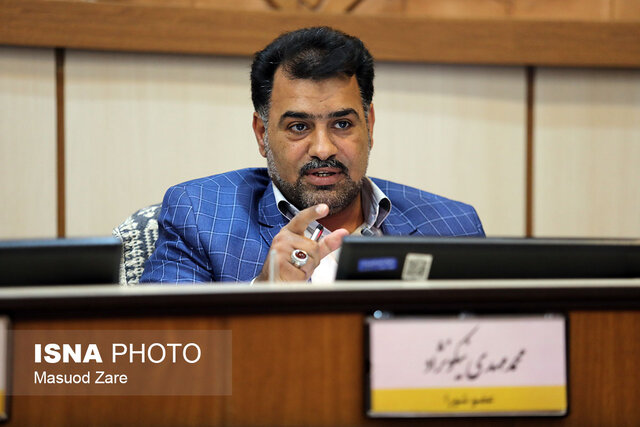 ابراز رضایت مسافران نوروزی از پاکیزگی و تنوع و کیفیت خدمات در شهر یزد ابراز رضایت مسافران نوروزی از پاکیزگی و تنوع و کیفیت خدمات در شهر یزد