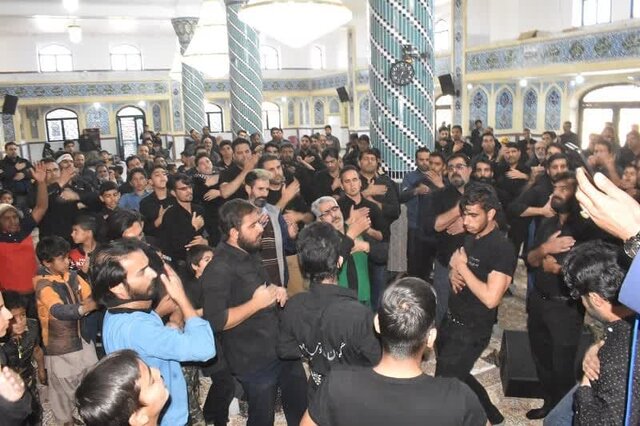 اجتماع بزرگ فاطمیون در بهاباد یزد برگزار شد 
