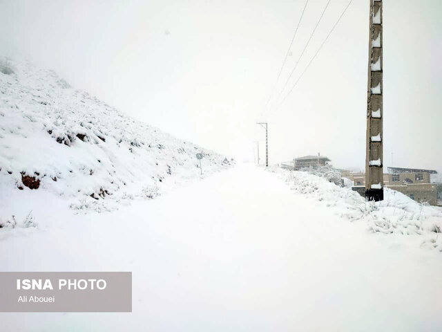 بارش برف در ییلاقات مهریز