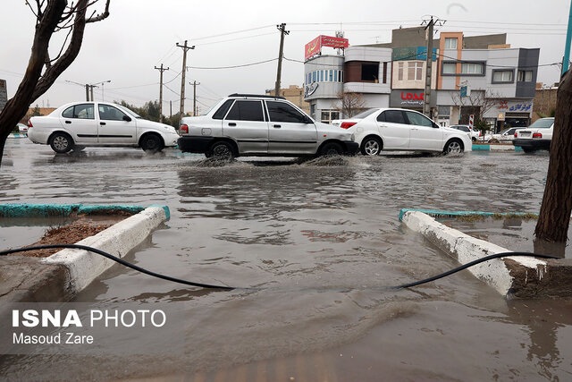 باز باران، باز آبگرفتگی معابر یزد/ مدیریت شهری حلقه مفقود در بارش‌ها