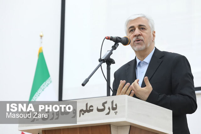 افتتاح ساختمان شهید احمدی روشن پارک فناوری یزد با حضور وزیر