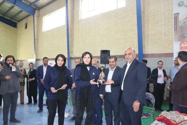 سال پر دستاورد برای هندبال یزد/راهیابی دختران آفتاب یزد به لیگ دسته اول